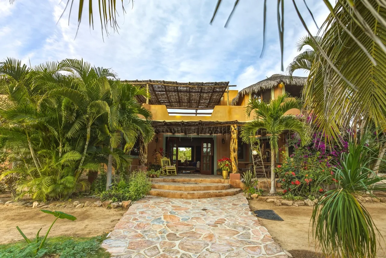Entrance at Flora del Mar Hacienda in Todos Santos